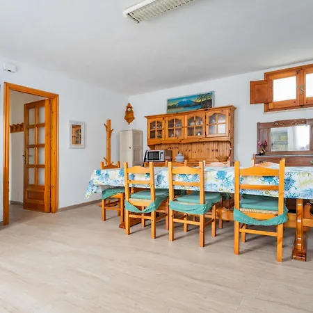 Сasa de vacaciones Elena's Maison