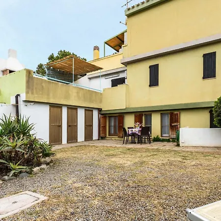 Сasa de vacaciones Elena's Maison Solanas (Cagliari)