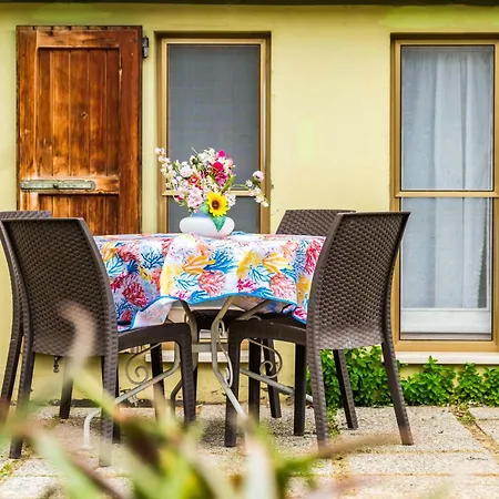 Сasa de vacaciones Elena's Maison *